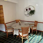 & Restaurant Le Cardinal Poix