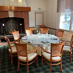 & Restaurant Le Cardinal 2*