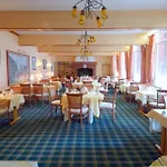 & Restaurant Le Cardinal Hotel 2*