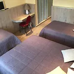 & Restaurant Le Cardinal Hotel Poix