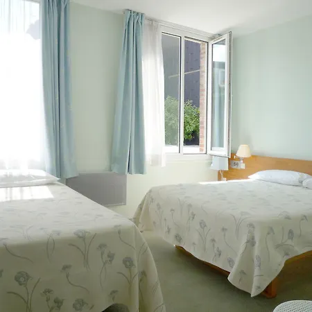 & Restaurant Le Cardinal Hotel 2*