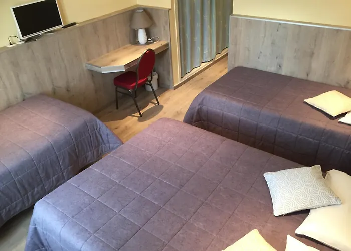 & Restaurant Le Cardinal Hotel Poix