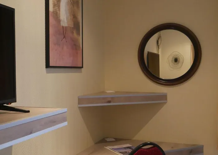 & Restaurant Le Cardinal 2*